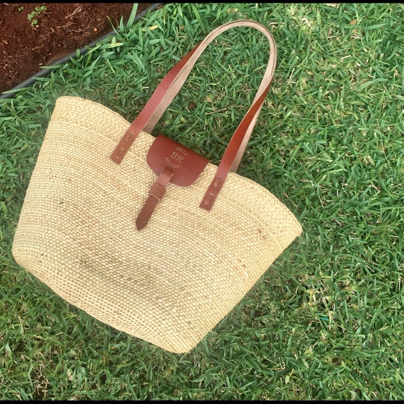 S A F A R I - Picture 7 of 13